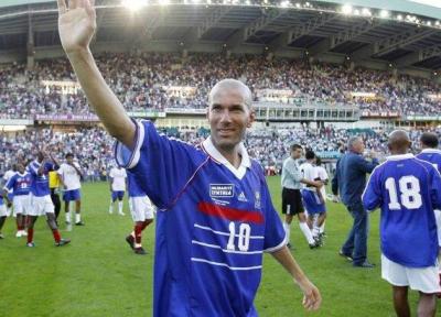 تاریخ سازی فرانسه چندنژادی در جام جهانی 1998، قهرمان رنگین