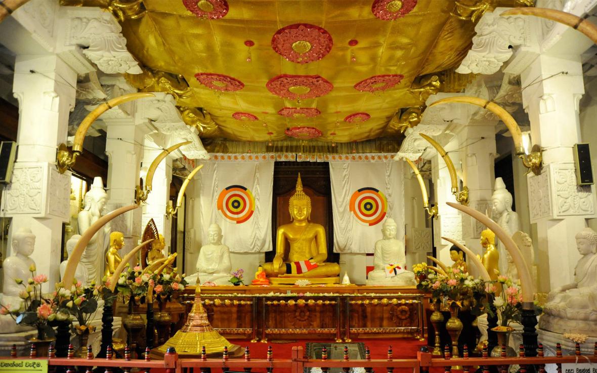 معبد دندان مقدس بودا