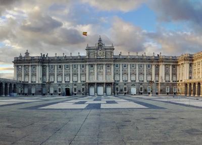 کاخ سلطنتی مادرید (اسپانیا)