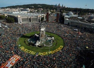 تظاهرات نیم میلیون نفری دراسپانیا برای حمایت از استقلال کاتالونیا