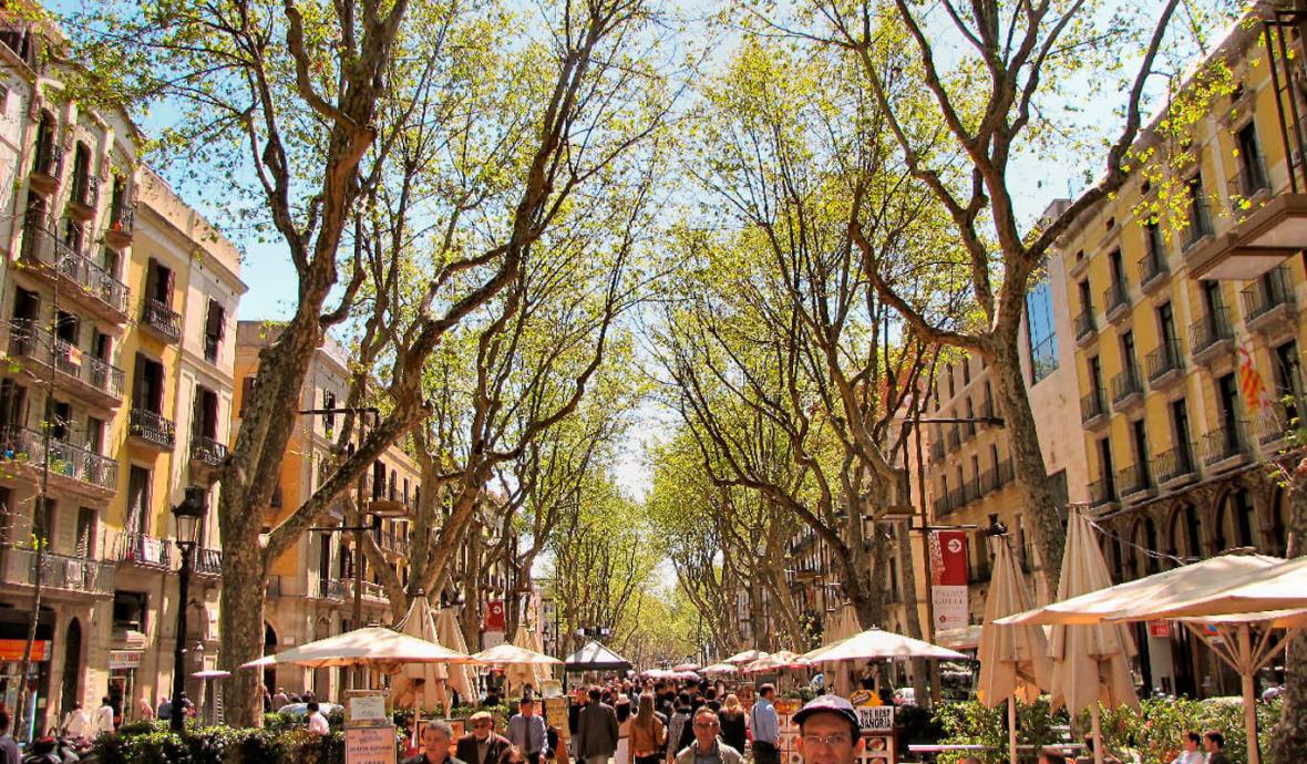 خیابان لارامبلا بارسلون (اسپانیا)