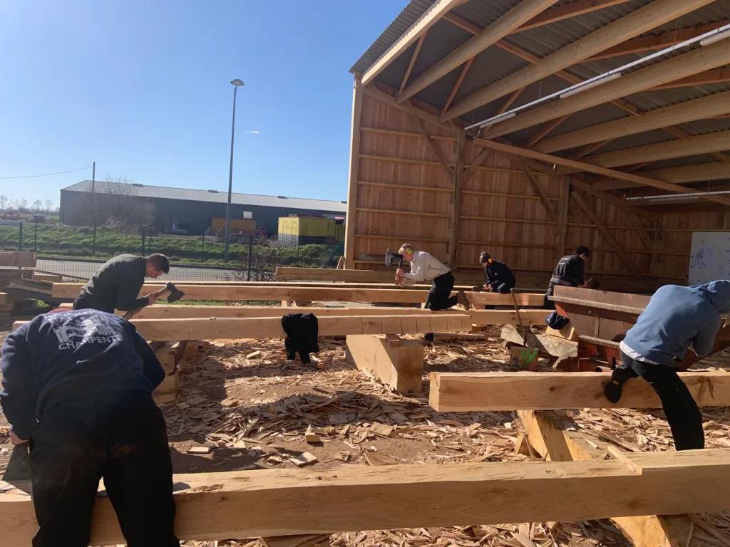 Rebuilding the Notre Dames roof structure Rebuilding the Notre Dames roof structure