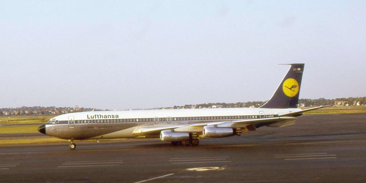 Lufthansa Boeing 707