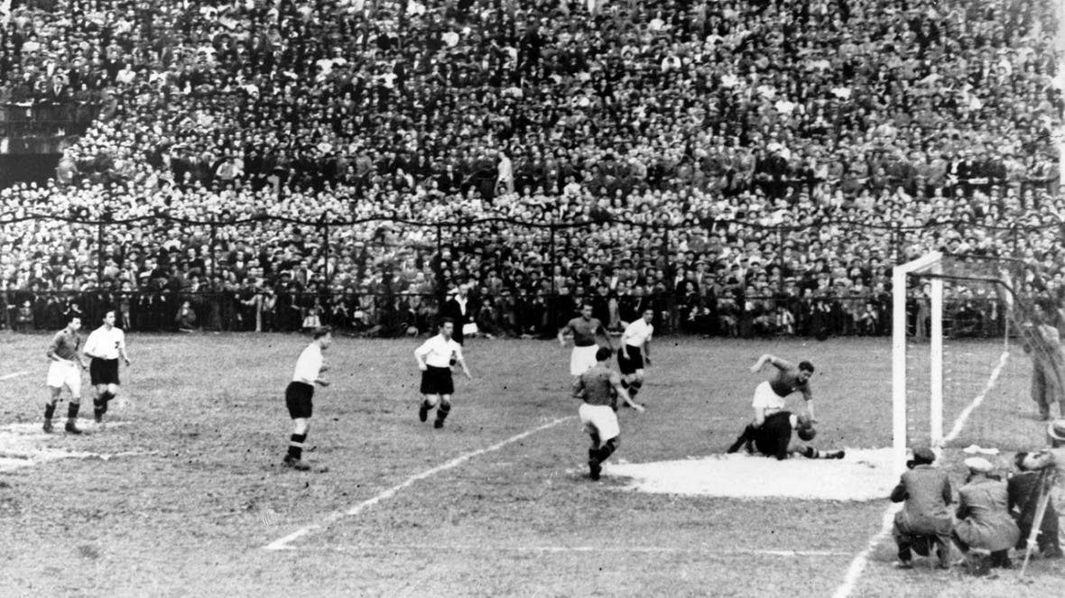 World Cup 1934 Semi-final between Italy and Austria World Cup 1934 Semi-final between Italy and Austria