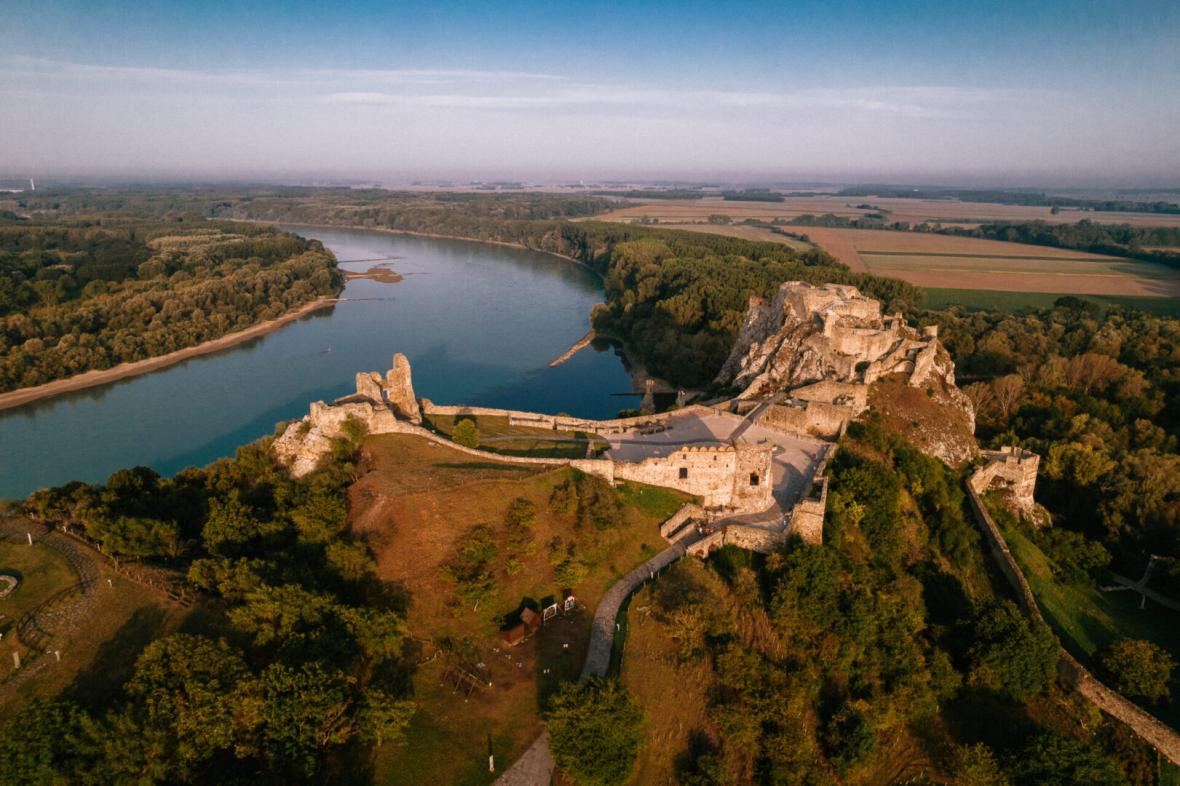 Devin Castle Devin Castle