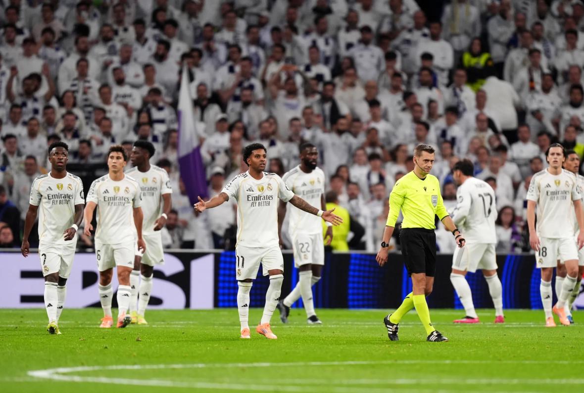 پیروزی 2-1 منچستر سیتی بر رئال مادرید