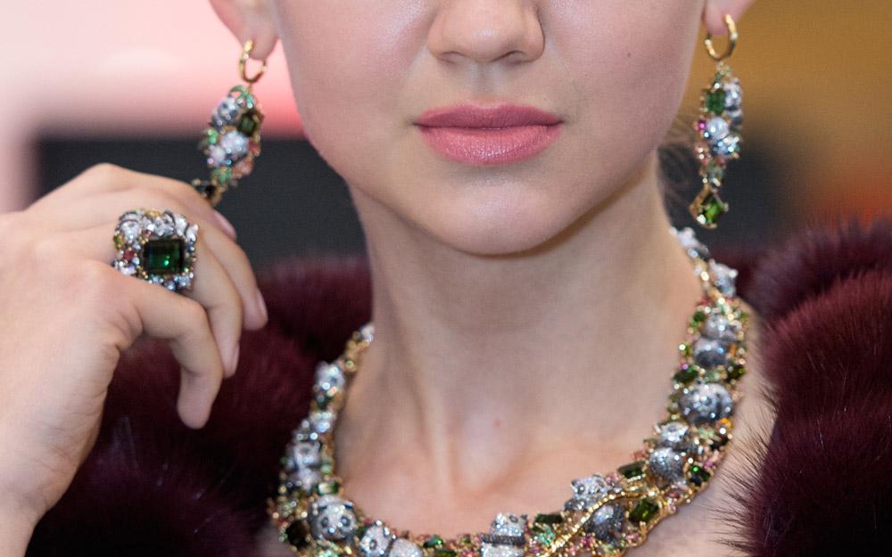 نمایشگاه جواهر هنگ کنگ