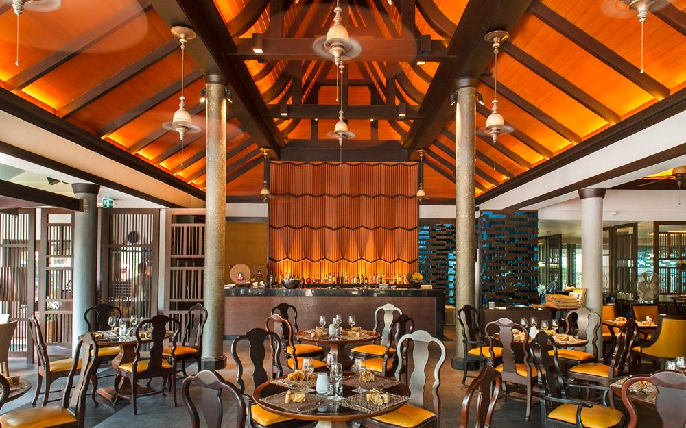 رستوران تایلندی افسون پوکت (تایلند)