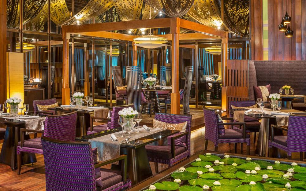 رستوران تایلندی سرا بوآ بانکوک (تایلند)