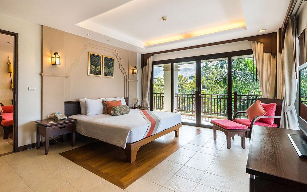 Ravindra Beach Resort & Spa