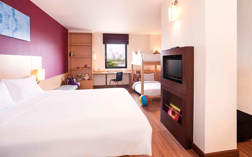 ibis Bangkok Riverside
