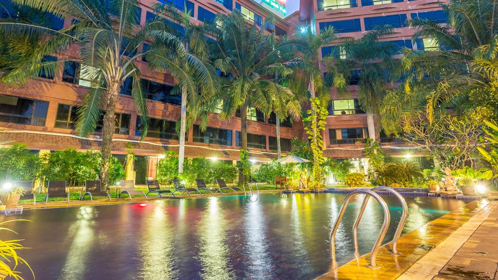 Nova Park Hotel Pattaya
